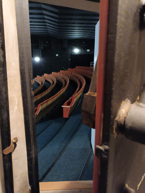 FOTOGALERIE: Dekontaminační komory, filtrace vzduchu, sociální zázemí