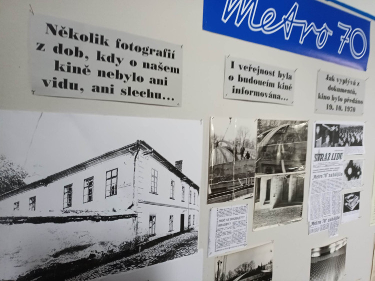 FOTOGALERIE: Dekontaminační komory, filtrace vzduchu, sociální zázemí