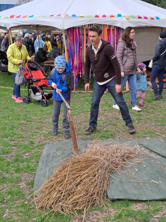 Tatrhy a Den Země v dolním centru Liberce