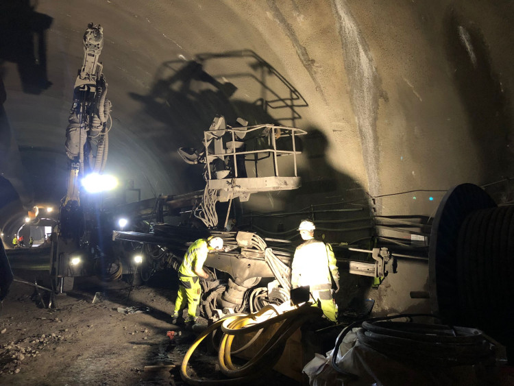 FOTOGALERIE: V metru D už vyrazili jeden a půl kilometru tunelů