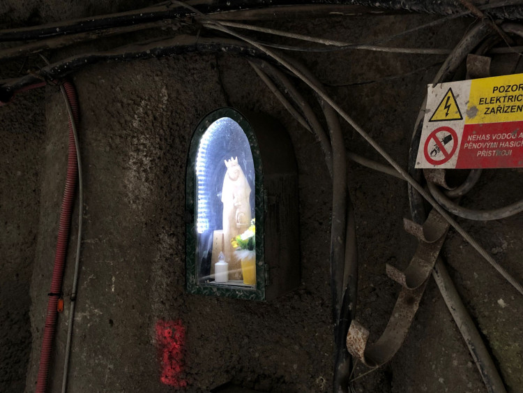 FOTOGALERIE: V metru D už vyrazili jeden a půl kilometru tunelů