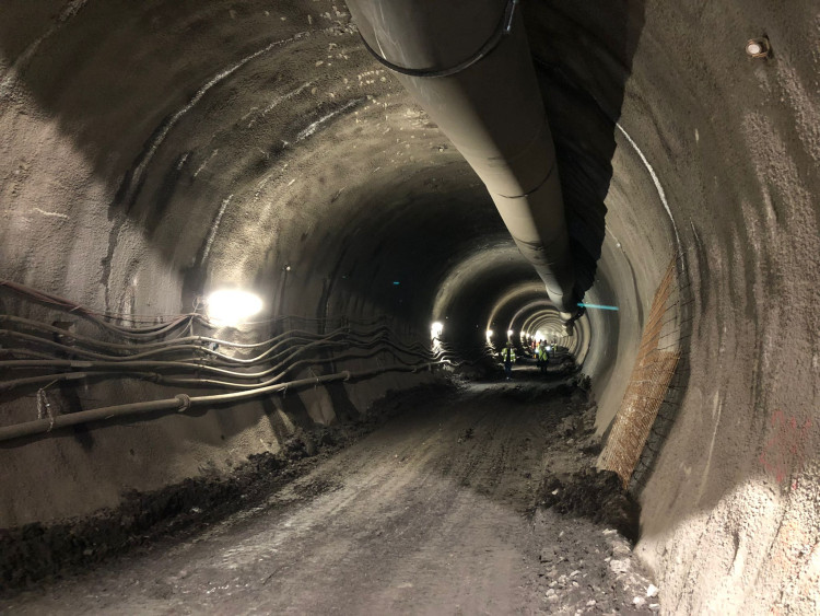 FOTOGALERIE: V metru D už vyrazili jeden a půl kilometru tunelů