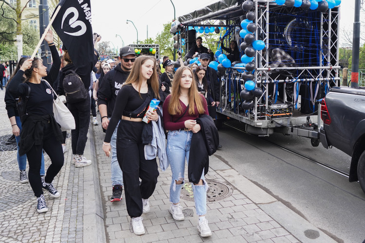 FOTOGALERIE: Prahou prošel Majálesový průvod