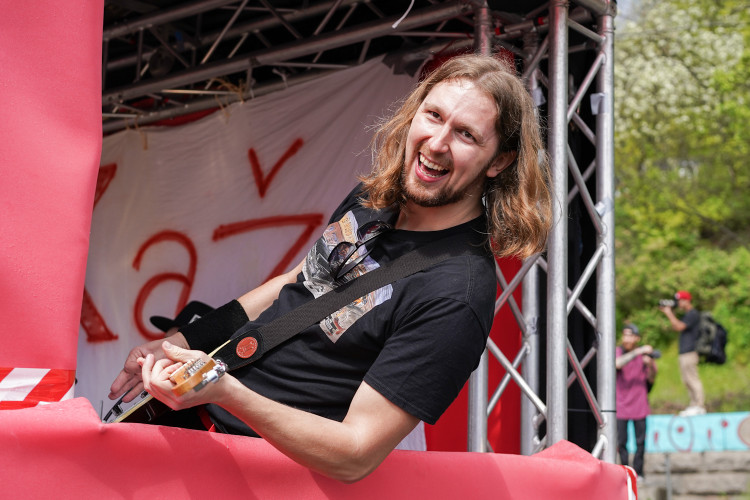 FOTOGALERIE: Prahou prošel Majálesový průvod