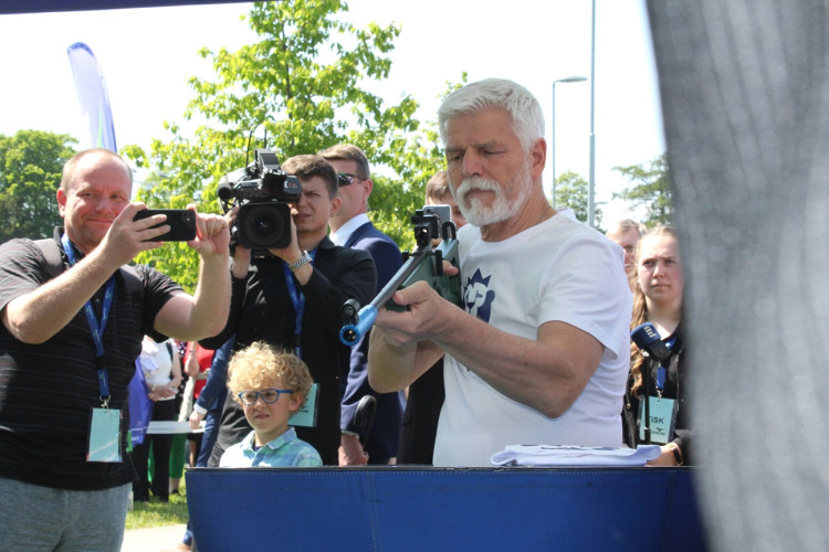 Prezident Pavel, sportovní odpoledne na Českém mlýně