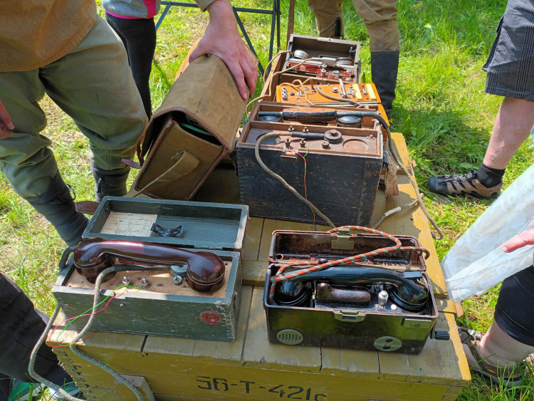 FOTOGALERIE: Zámek obsadily děti a kluby vojenské historie