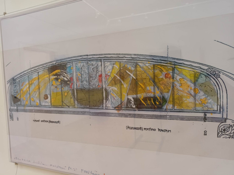 FOTOGALERIE: Vitráže a grafiky Jana Jemelky