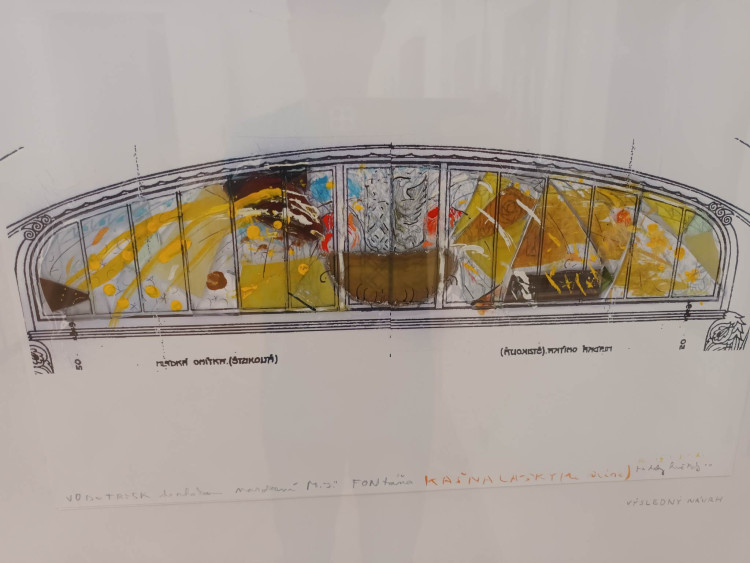 FOTOGALERIE: Vitráže a grafiky Jana Jemelky