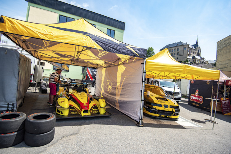 FOTOGALERIE: Na trati nad Šternberkem burácely motory při závodu Ecce Homo