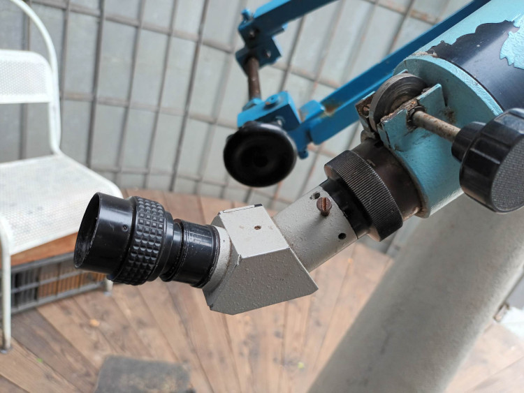 FOTOGALERIE: Hvězdárna s refraktorem postavená téměř na koleně