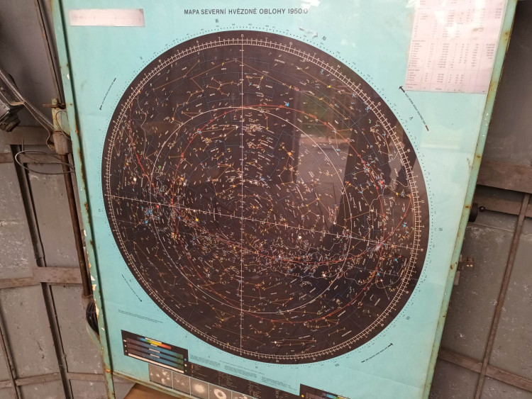 FOTOGALERIE: Hvězdárna s refraktorem postavená téměř na koleně