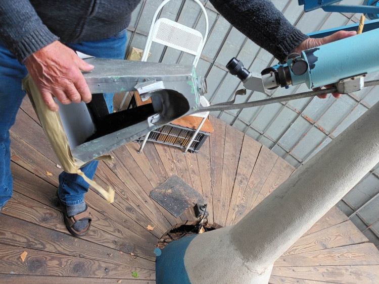 FOTOGALERIE: Hvězdárna s refraktorem postavená téměř na koleně