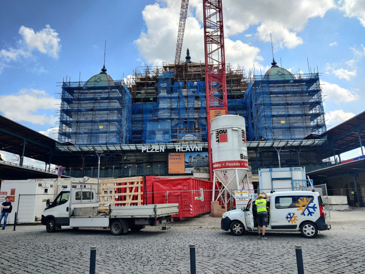 FOTOGALERIE: Rekonstrukce hlavního nádraží v Plzni pokročila