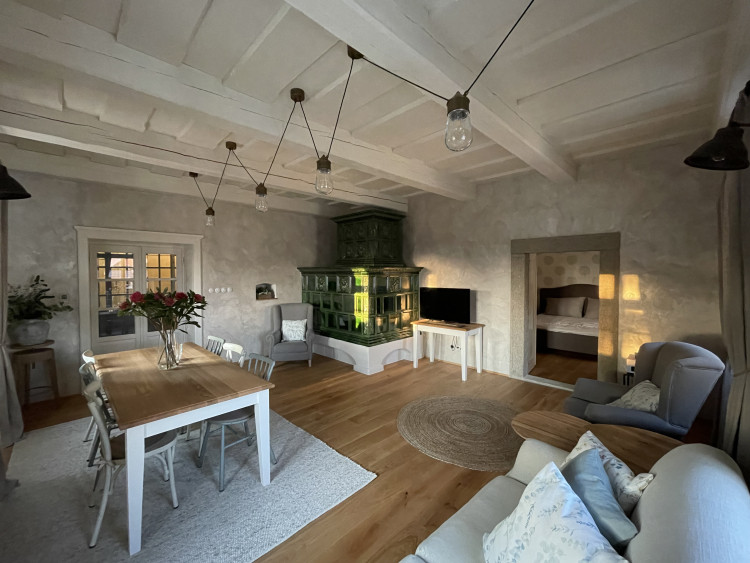 Dům U tří růží v Nepomuku, interiér