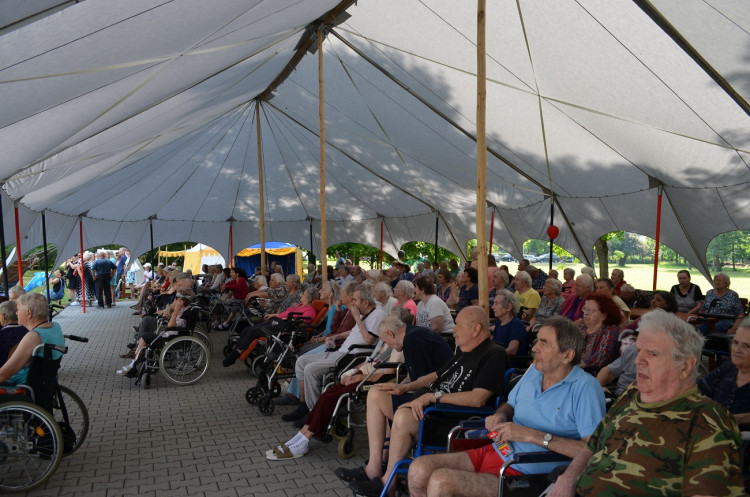 FOTOGALERIE: 24. ročník Zahradní slavnosti ve Čtyřlístku
