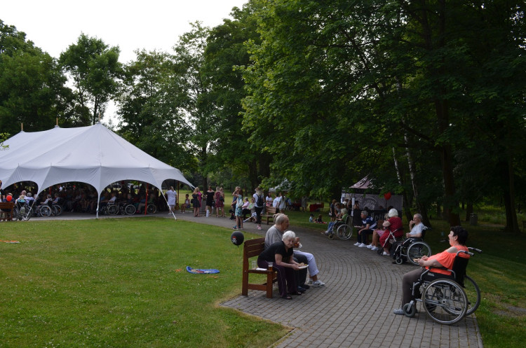 FOTOGALERIE: 24. ročník Zahradní slavnosti ve Čtyřlístku