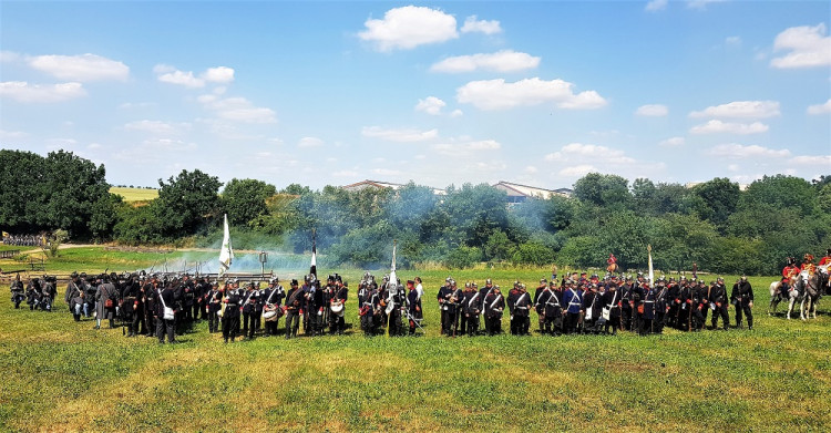 GALERIE: Bitevní ukázka k 157. výročí bitvy na Chlumu