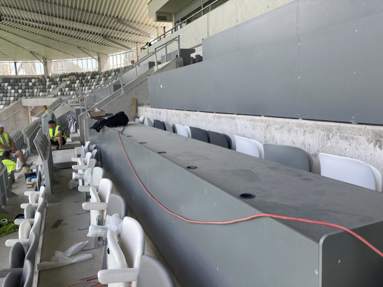 GALERIE: Stavba fotbalového stadionu v Hradci Králové (červen 2023)