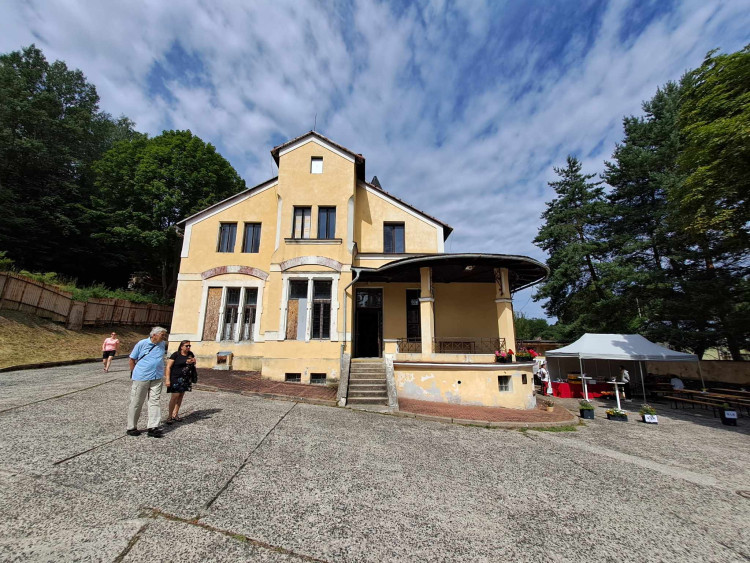 Rok od obnovení stáčení Vratislavické kyselky