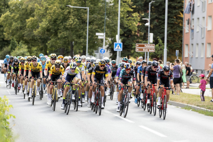 FOTOGALERIE: První etapa Czech Tour 2023 přilákala spoustu fanoušků