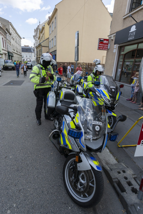 FOTOGALERIE: První etapa Czech Tour 2023 přilákala spoustu fanoušků