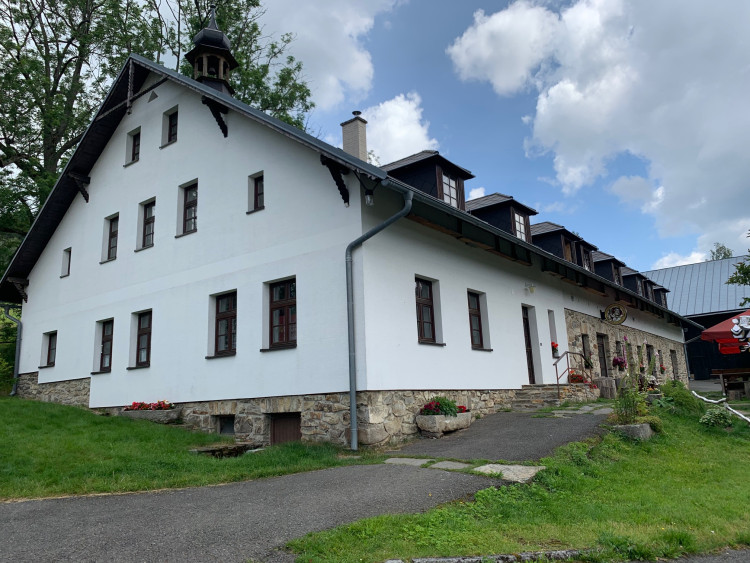 Statek slouží mimo jiné i jako ZOO farma