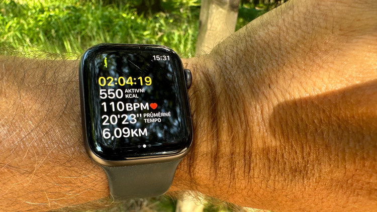 Cesta trvala se všemi zastávkami, fotografováním a svačinou pouhé dvě hodinky