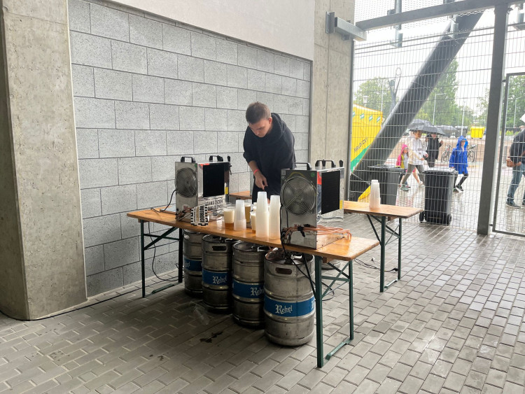 GALERIE: Hradec Králové zažil první fotbalový zápas v nové aréně.