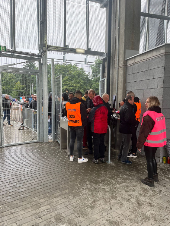 GALERIE: Hradec Králové zažil první fotbalový zápas v nové aréně.