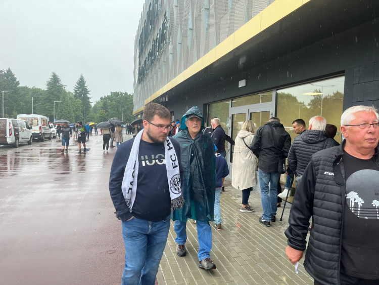 GALERIE: Hradec Králové zažil první fotbalový zápas v nové aréně.