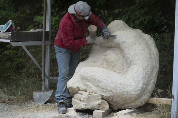 Jitka Kusová při práci