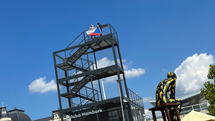 FOTOGALERIE: Protestní pochod proti Ukrajincům prošel Plzní