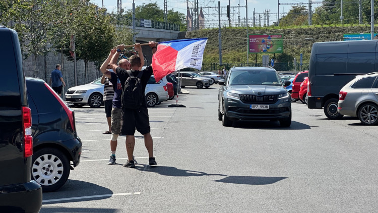FOTOGALERIE: Protestní pochod proti Ukrajincům prošel Plzní