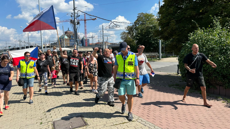 FOTOGALERIE: Protestní pochod proti Ukrajincům prošel Plzní