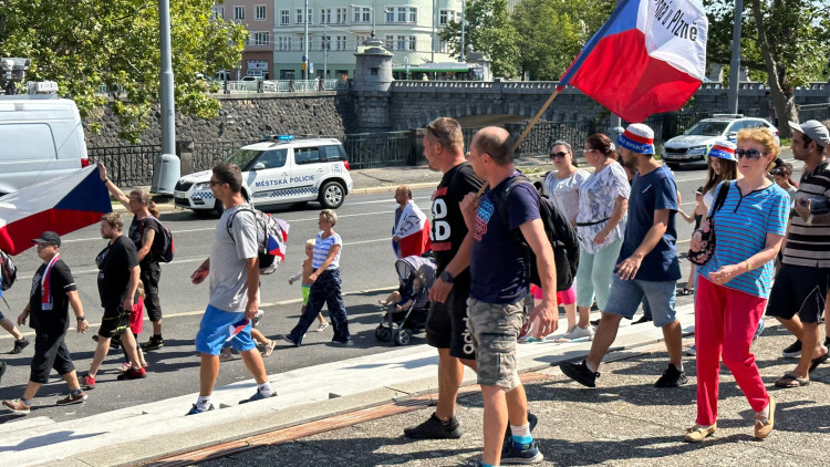 FOTOGALERIE: Protestní pochod proti Ukrajincům prošel Plzní