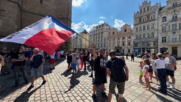 FOTOGALERIE: Protestní pochod proti Ukrajincům prošel Plzní
