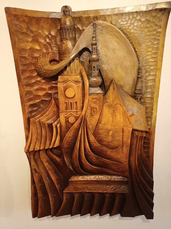 FOTOGALERIE: Výstava dřevěných plastik Miroslava Srostlíka je ve Špalíčku