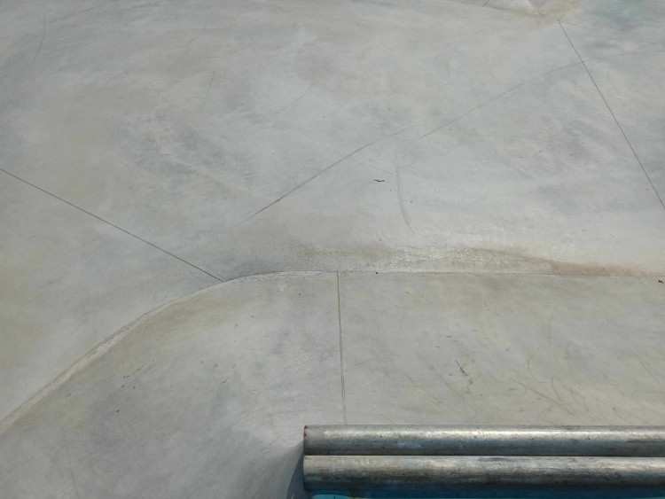 FOTOGALERIE: Moderní skatepark v Litovli je před dokončením