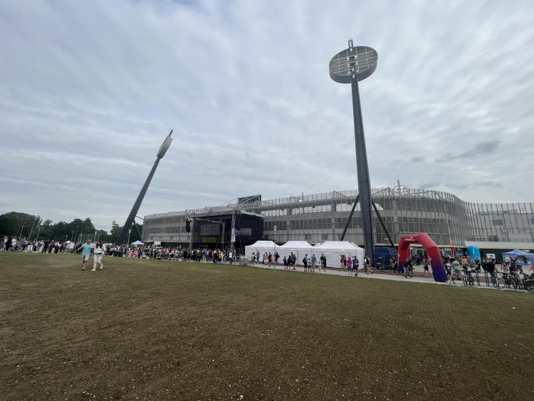 GALERIE: Otevření nového fotbalového stadionu v Hradci Králové