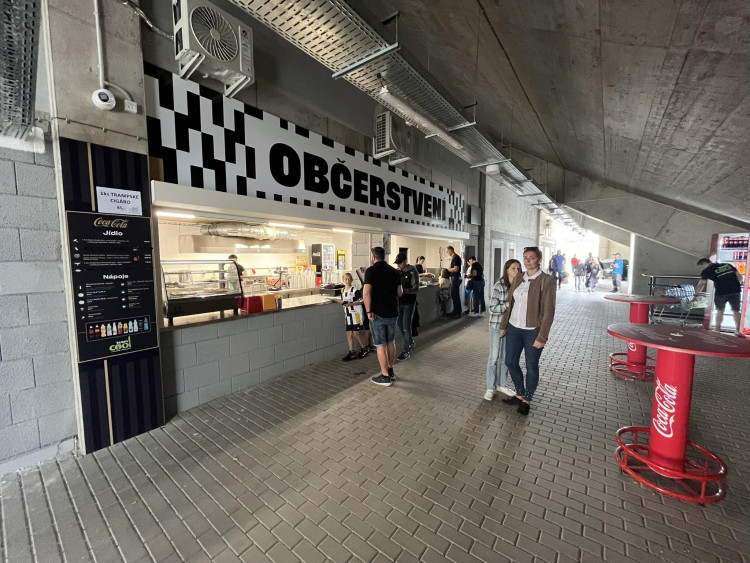 GALERIE: Otevření nového fotbalového stadionu v Hradci Králové