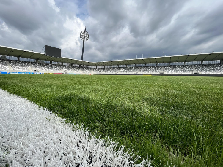 GALERIE: Otevření nového fotbalového stadionu v Hradci Králové