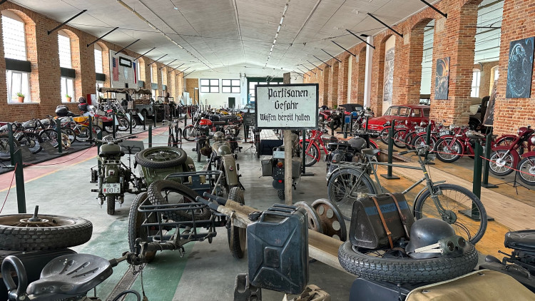 FOTOGALERIE: Depo Moto Art muzeum