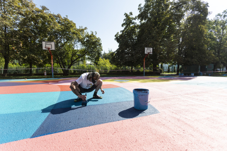 FOTOGALERIE: Street Art Festival oživil kotelny i hřiště na olomouckém sídlišti