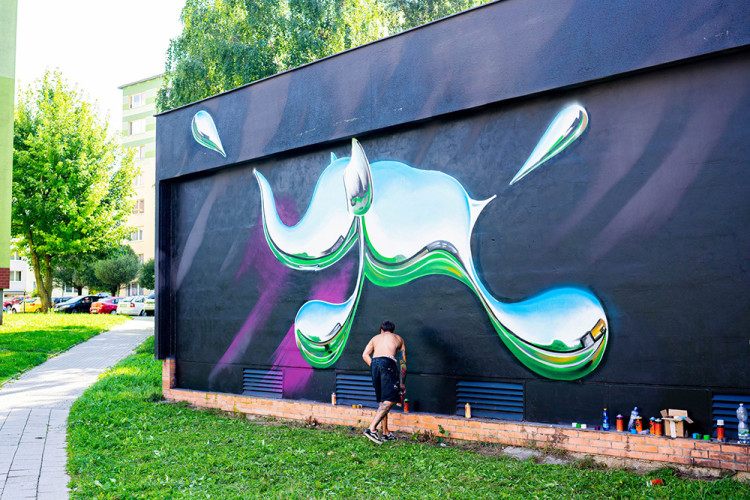 FOTOGALERIE: Street Art Festival oživil kotelny i hřiště na olomouckém sídlišti