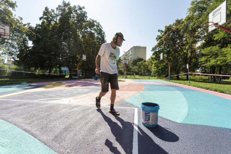 FOTOGALERIE: Street Art Festival oživil kotelny i hřiště na olomouckém sídlišti