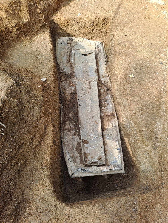 Odhalené hroby a kostry v parku Budyšínská