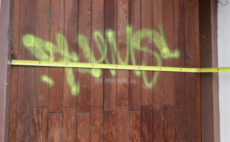 FOTOGALERIE: Sprejeři řádili v Klatovech