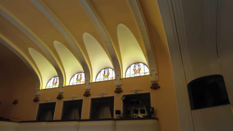 FOTOGALERIE: Obnovené vitráže proměnily prostějovský Národní dům