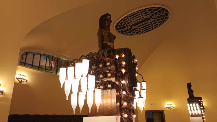 FOTOGALERIE: Obnovené vitráže proměnily prostějovský Národní dům