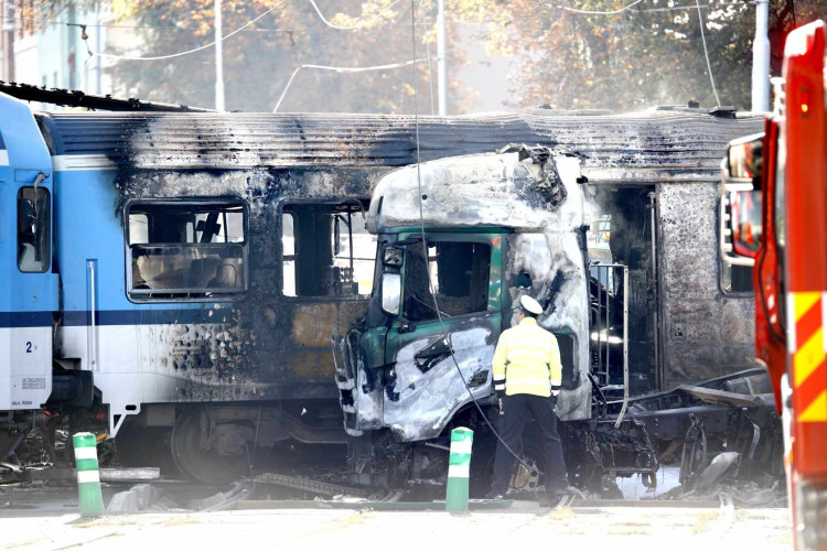 FOTOGALERIE: Srážka kamionu a osobní vlaku v Olomouci
